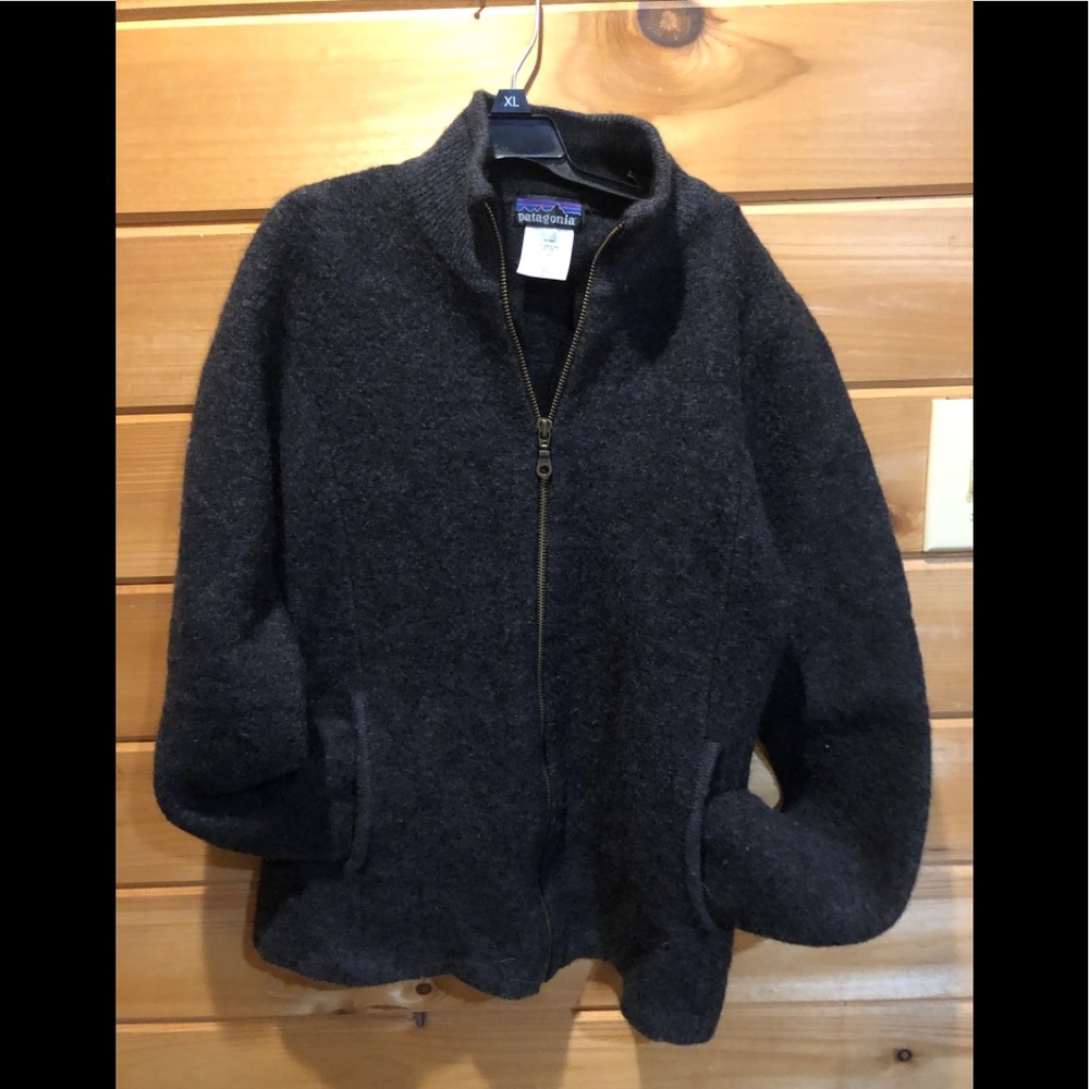 Patagonia wool sweater/jacket